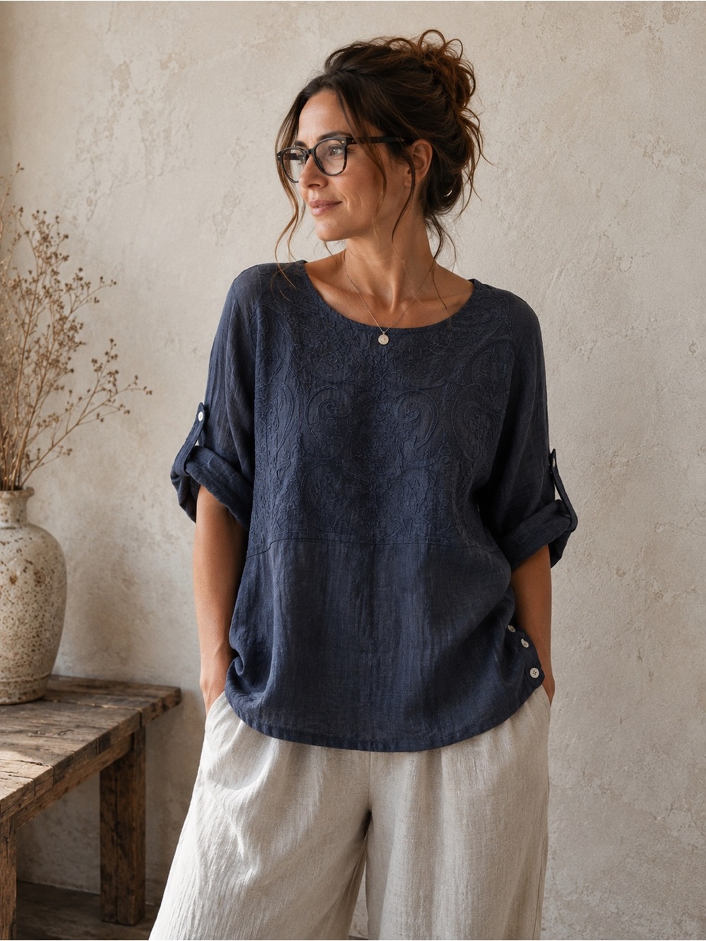 Made in Italy 100% Linen Embroidered Tunic Top Navy Blue, Size Medium